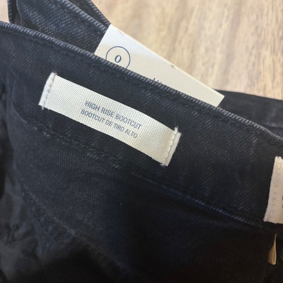 Universal Threads Jeans - 3 Pair Bundle - Picture 6 of 10